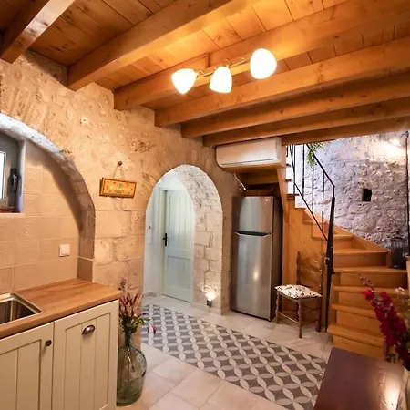 La Casa Di Bella A Tradional Stone House With Barbecue *