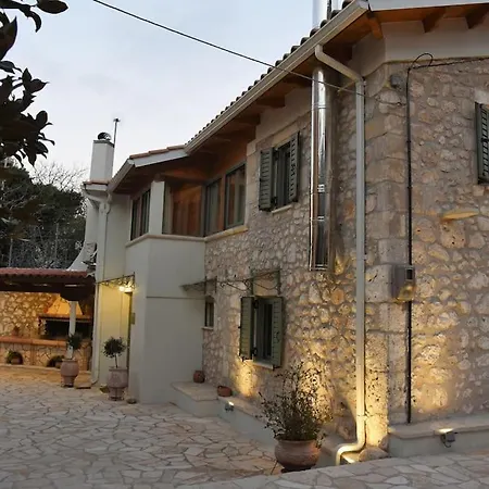 La Casa Di Bella A Tradional Stone House With Barbecue