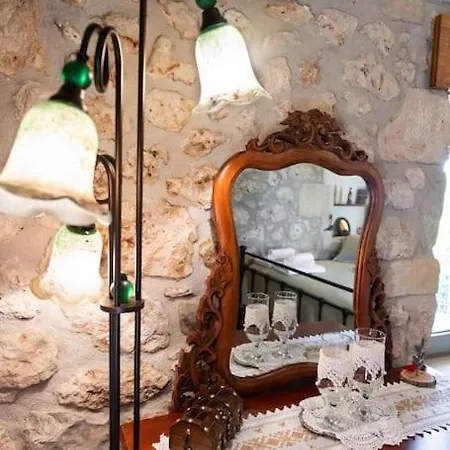 Ferienhaus La Casa Di Bella A Tradional Stone House With Barbecue Kariá