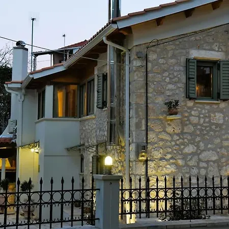 La Casa Di Bella A Tradional Stone House With Barbecue Case de vacanță *