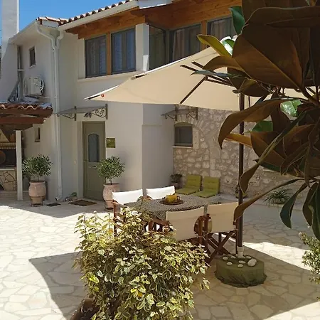 Дом отдыха La Casa Di Bella A Tradional Stone House With Barbecue