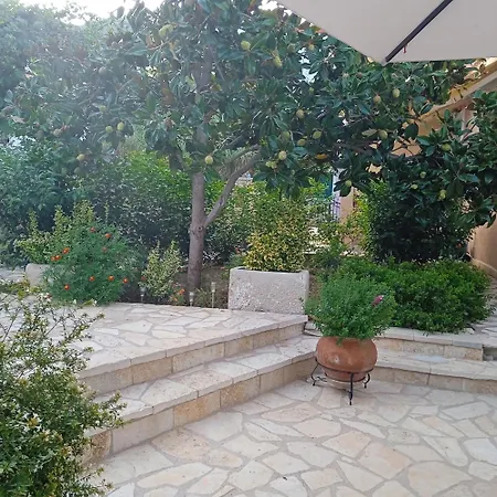 Дом отдыха La Casa Di Bella A Tradional Stone House With Barbecue *