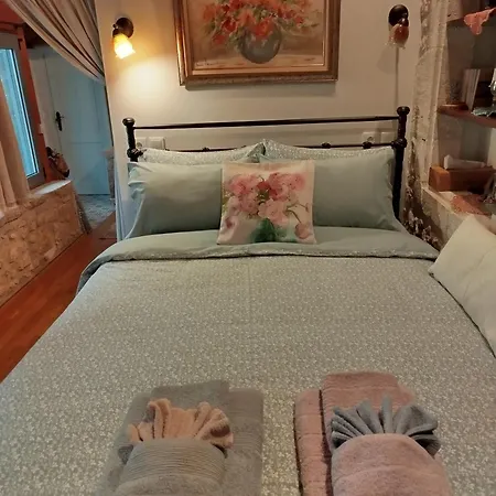Ferienhaus La Casa Di Bella A Tradional Stone House With Barbecue *