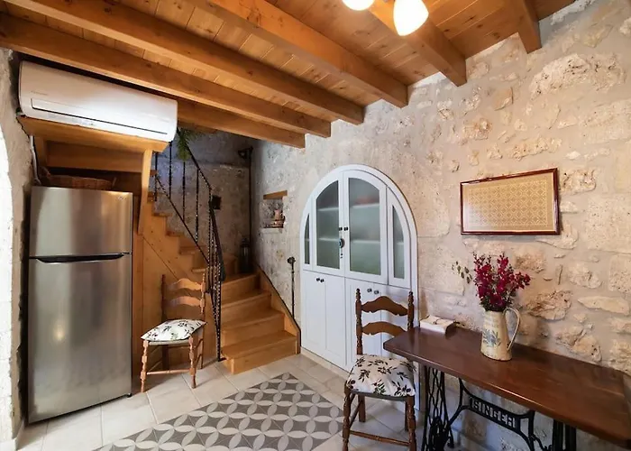 La Casa Di Bella A Tradional Stone House With Barbecue Kariá