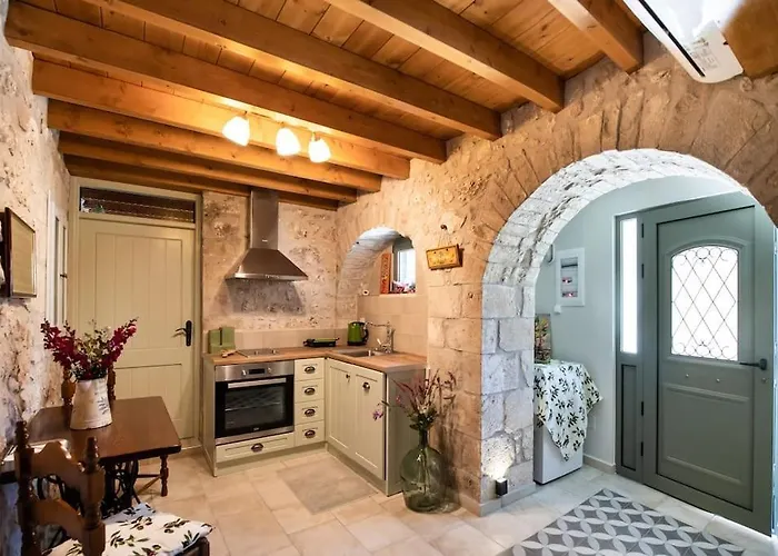 Nyaraló La Casa Di Bella A Tradional Stone House With Barbecue *